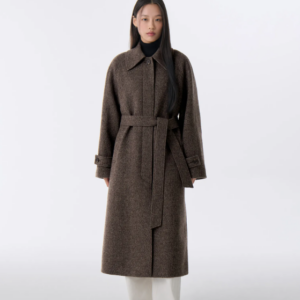 Guest-Residence Coat